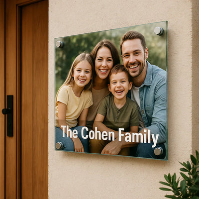 שלטים עם תמונות אישיות – הדפסה על עץ, מתכת וזכוכית