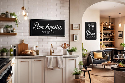 שלטים מעוצבים למטבח ולחדרי פנאי – כששילוט הופך לדקורציה